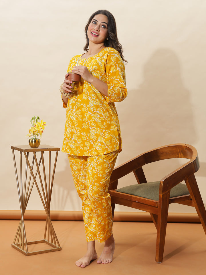 Trendy Mustard Yellow Floral Cotton Pyjama Set for Women