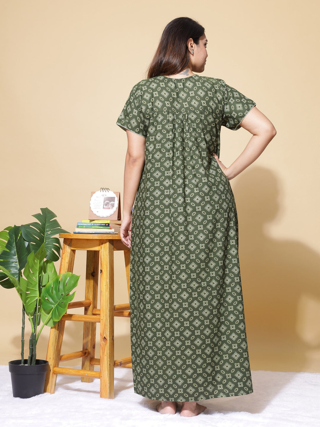 Polyester Viscose Designer Green Nighty - 9shines label