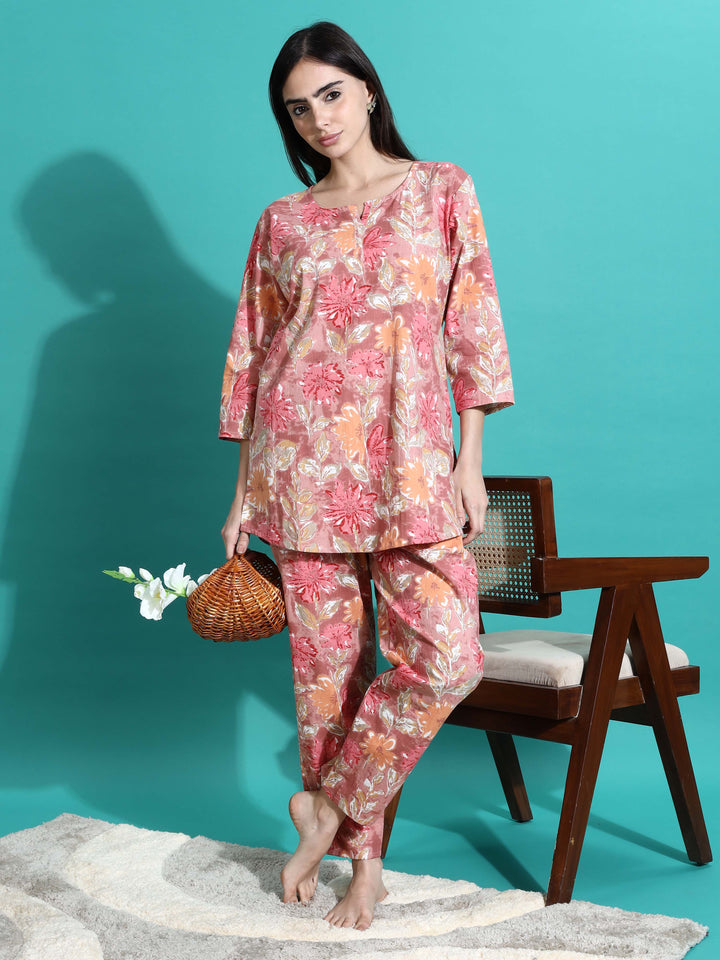 Chic Pink Orange Floral Cotton Women's Pajama Set