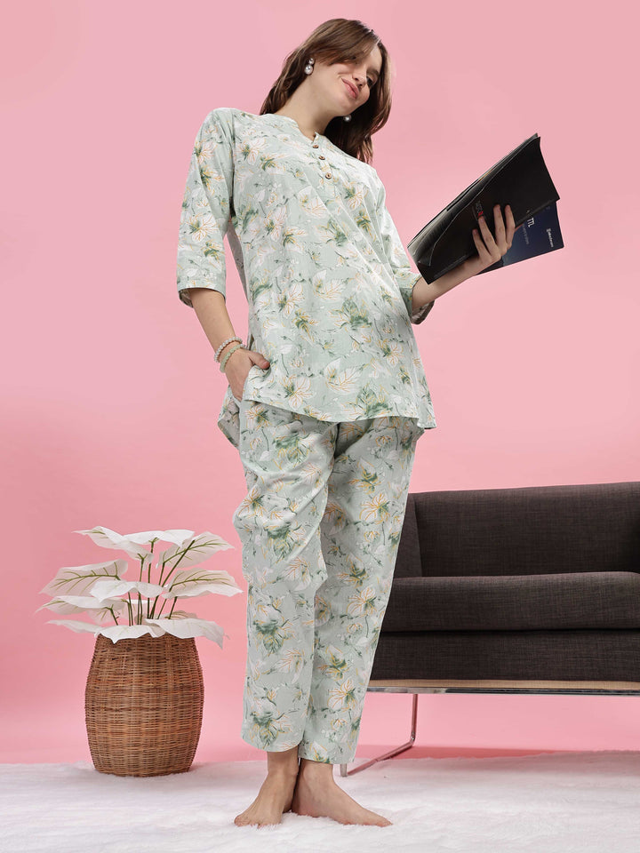 Pastel Green Cotton Pyjama Set for Women