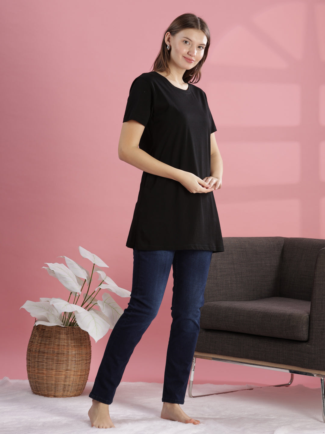 Black Long Cotton T-Shirt for Women With Versatile & Chic Fit